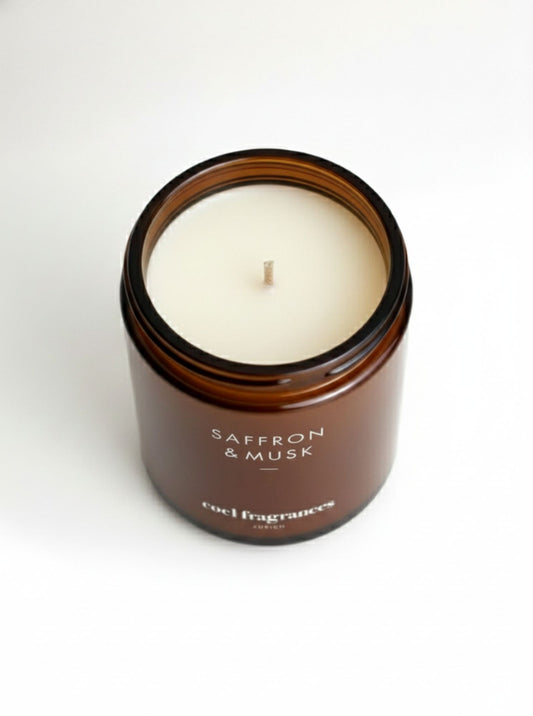 Atelier Duftkerze Saffron & Musk von Coel Fragrances, handgemacht in Zuerich