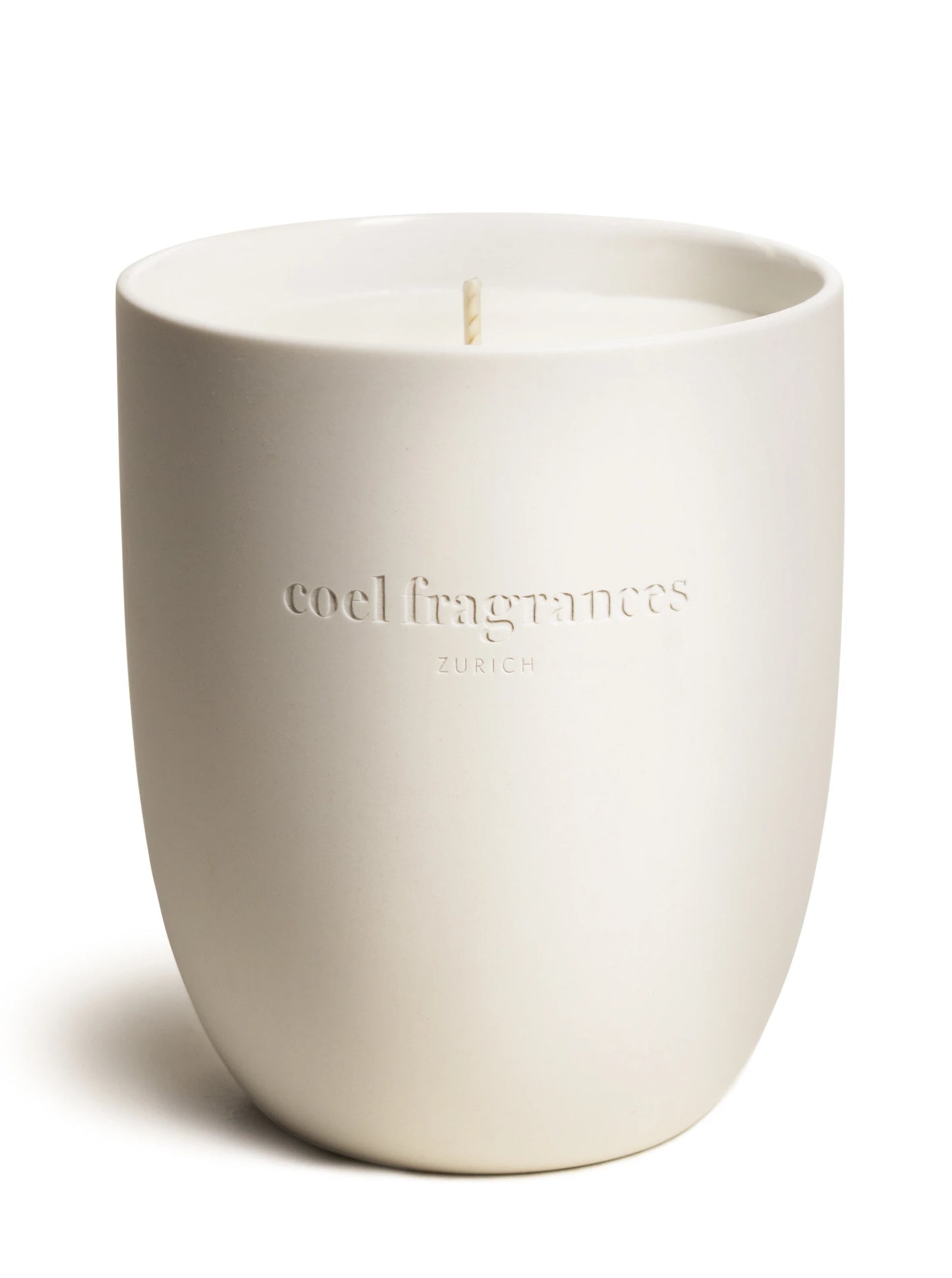 Signature Duftkerze Tobacco & Amber von Coel Fragrances, handgemacht in Zuerich